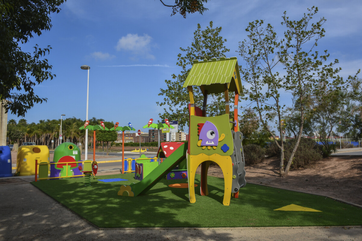 Bonrepós i Mirambell Parque Infantil